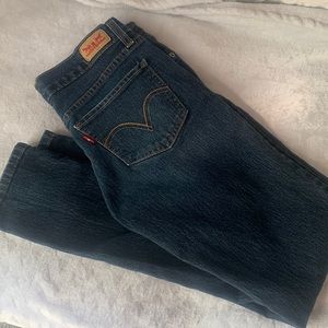 Levi’s size 9 skinny jeans